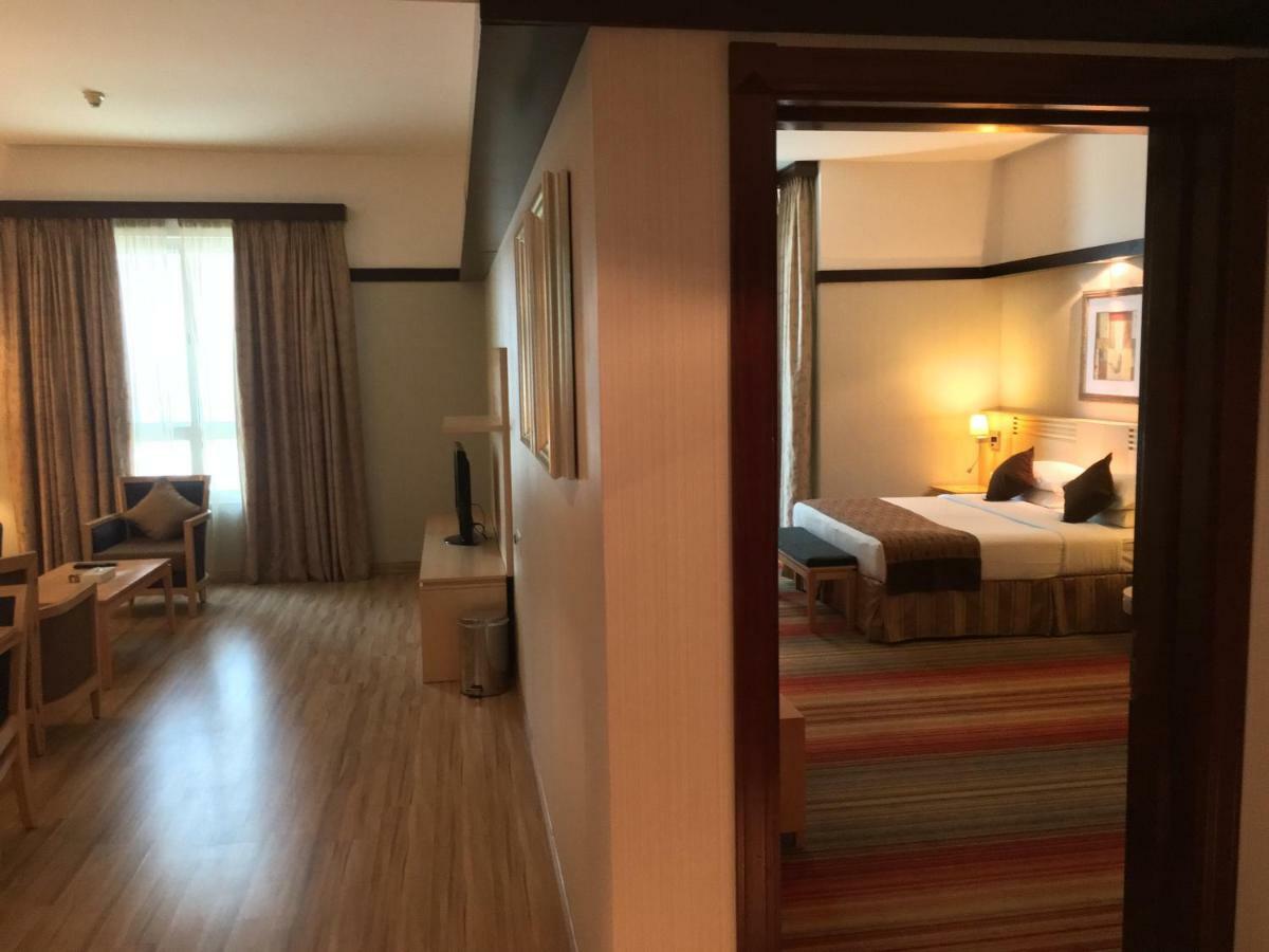 L'Arabia Hotel Apartments Abu Dhabi Bagian luar foto